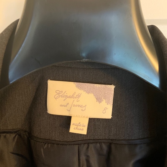 Elizabeth & James Relaxed Women's Blazer - Picture 6 of 7